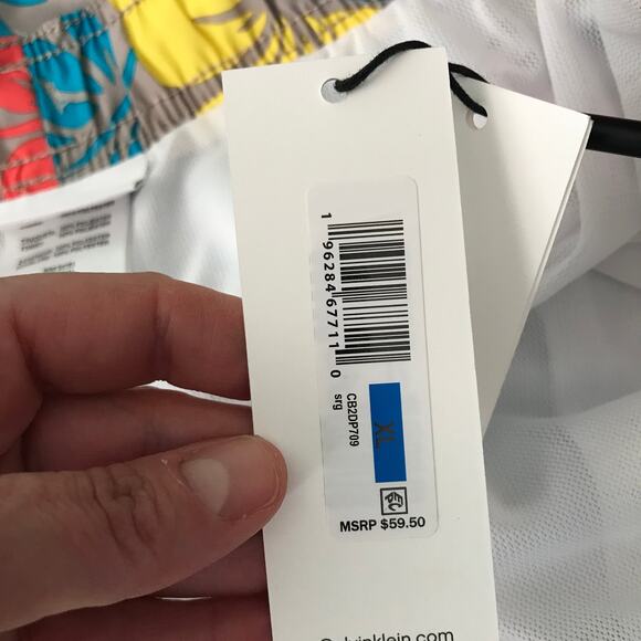 Calvin Klein Swim Shorts XL Pockets Trunks Board Lined UPF Quick Dry Wicking - Picture 15 of 15